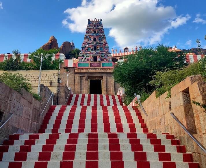 piranmalai kodunkundranathar temple gopuram