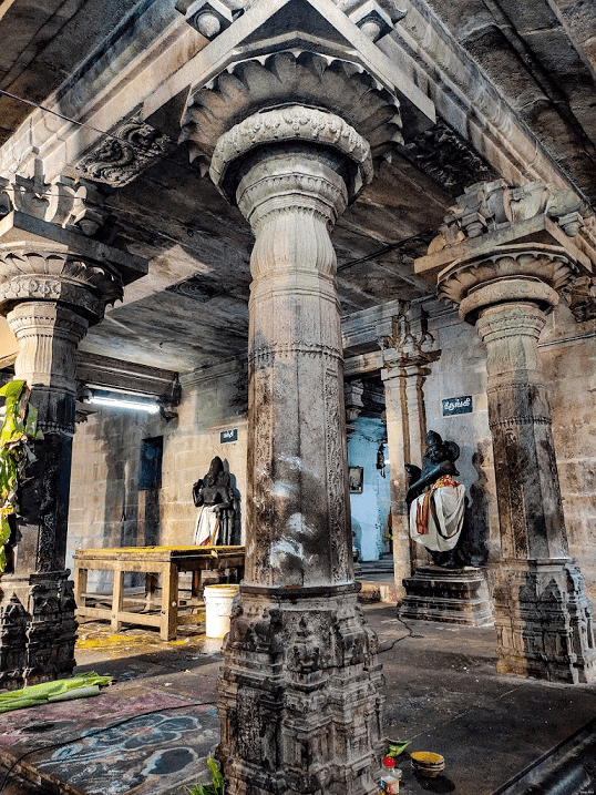 thirupuvanam pushpavaneswarar temple inside