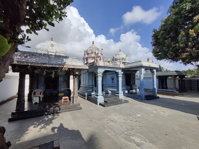 semmancheri srinivasa perumal temple deity shrines