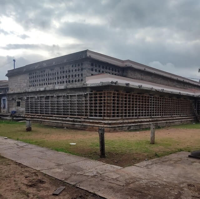 thiruvattaru adi kesava perumal temple praharam