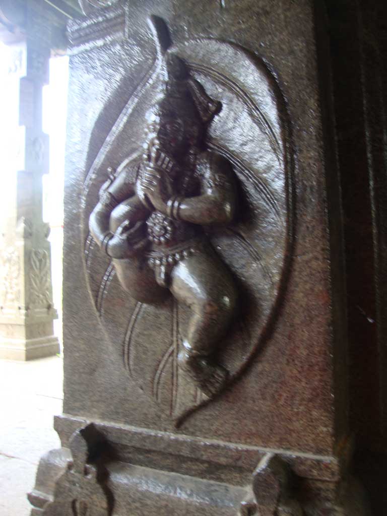 aalilai krishna sculpture