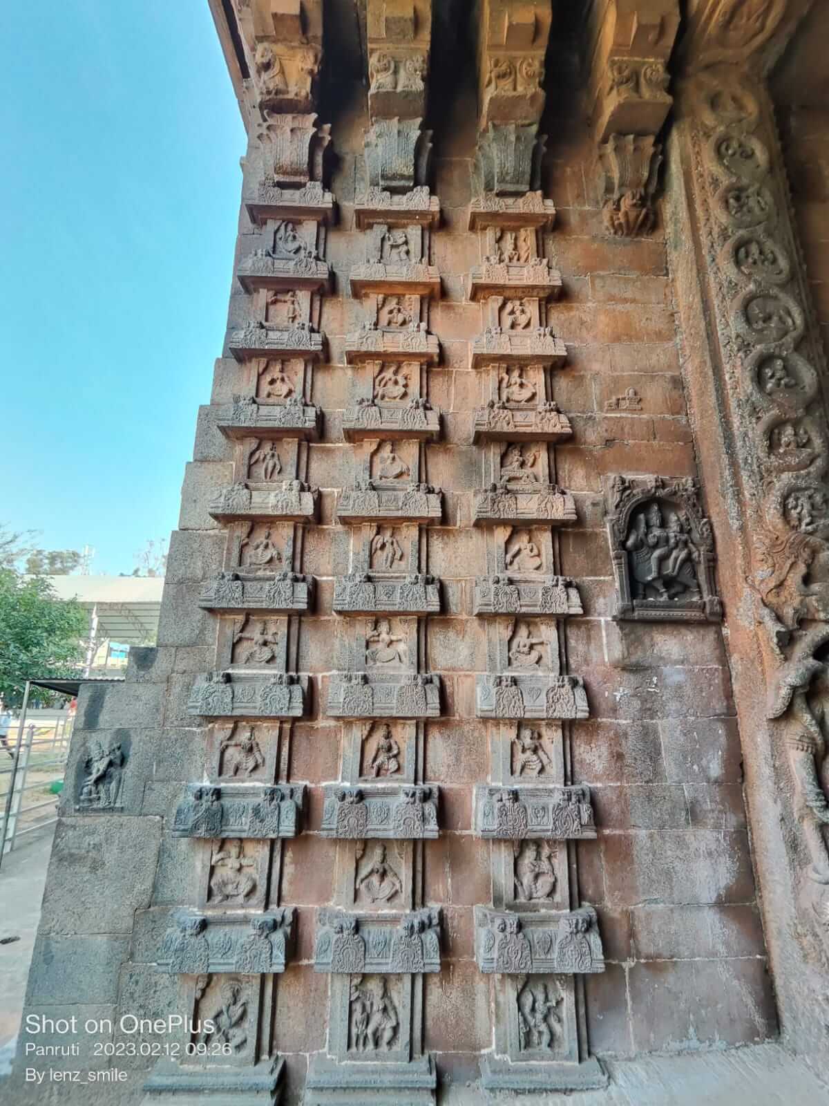 thiruvathigai veeratteswarar temple 27 nakshatra statue