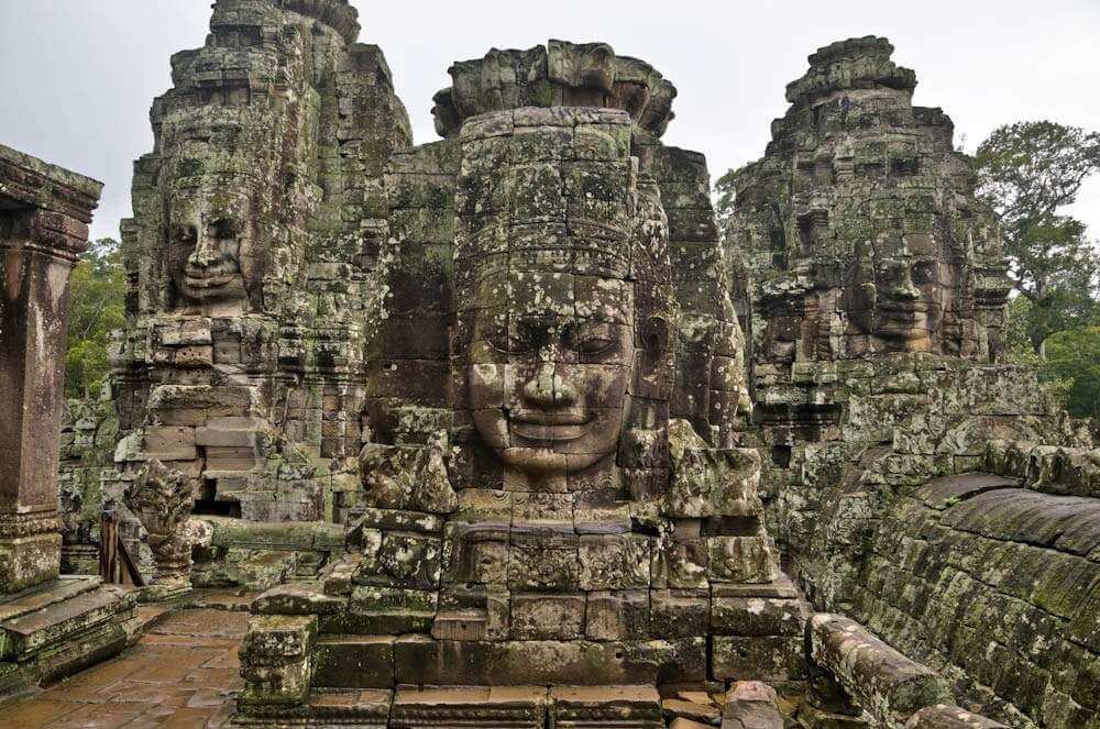 Angkor Wat Temple Sculptures