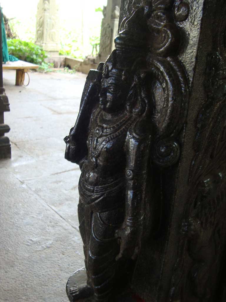 thiruindalur perumal parasuraman avatar sculpture