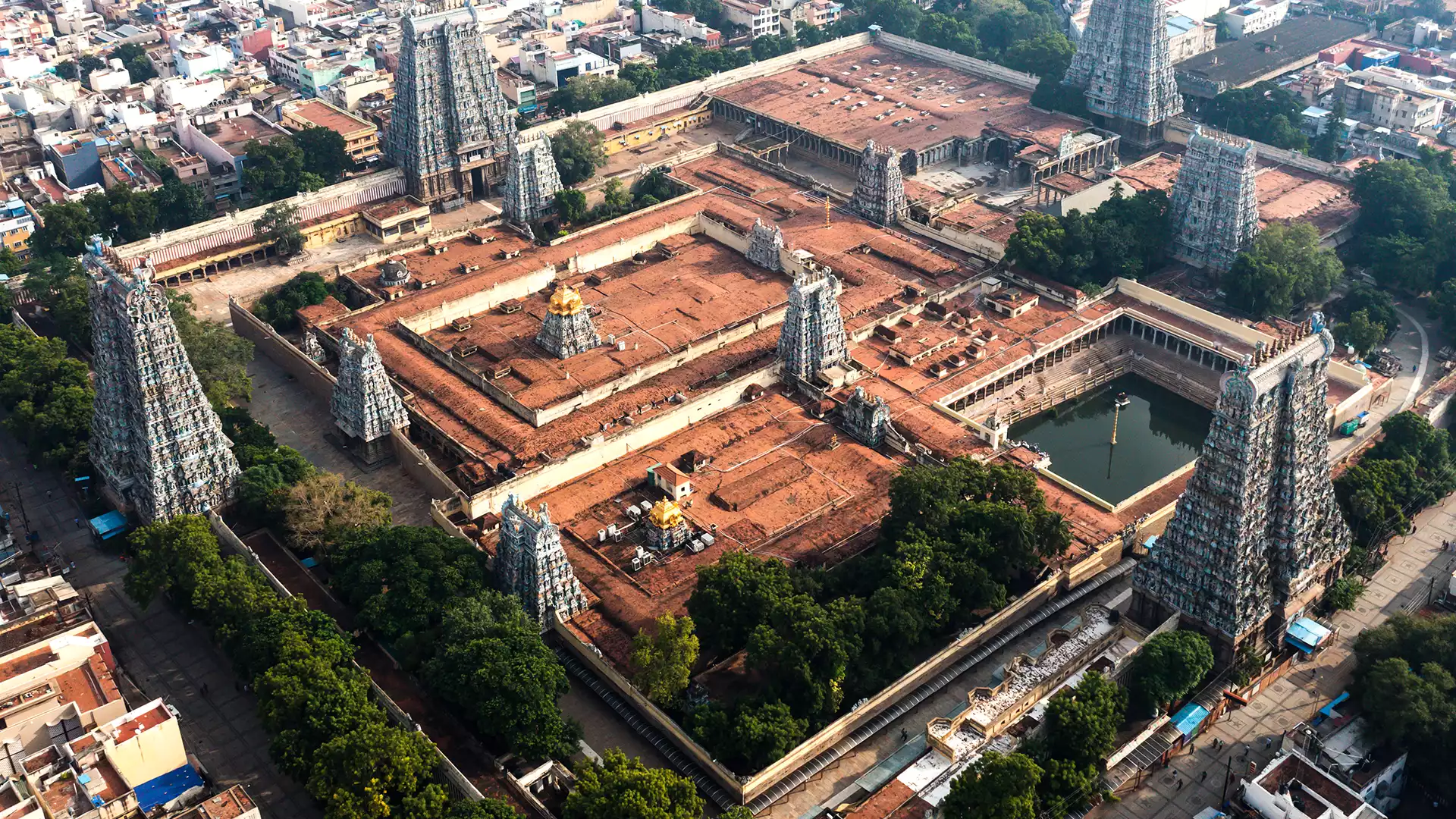 meenakshi-amman-temple-madurai