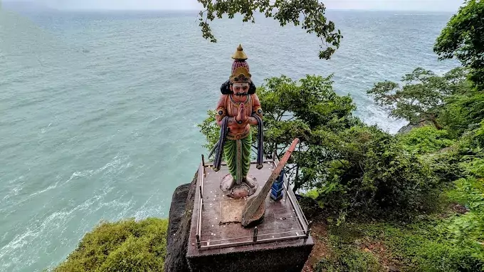 trincomalee-koneswaram-temple-ravana-worships-shiva-with-veena