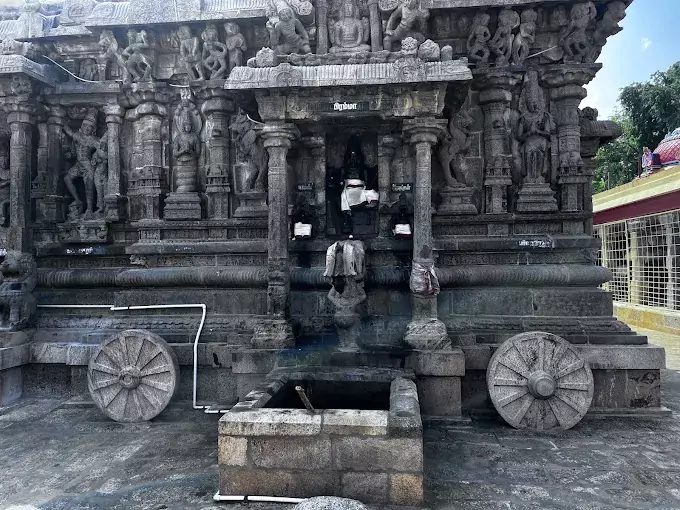 melakadambur-amirthakadeswarar-temple-inside-brahma