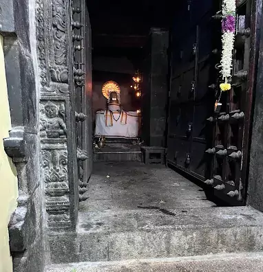 melakadambur-amirthakadeswarar