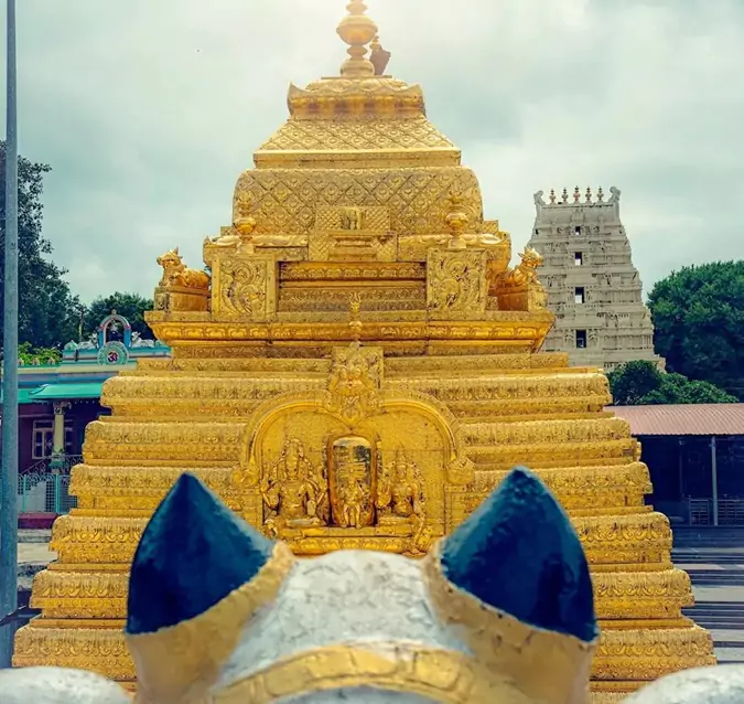 srisailam-mallikarjuna-temple-golden-gopuram